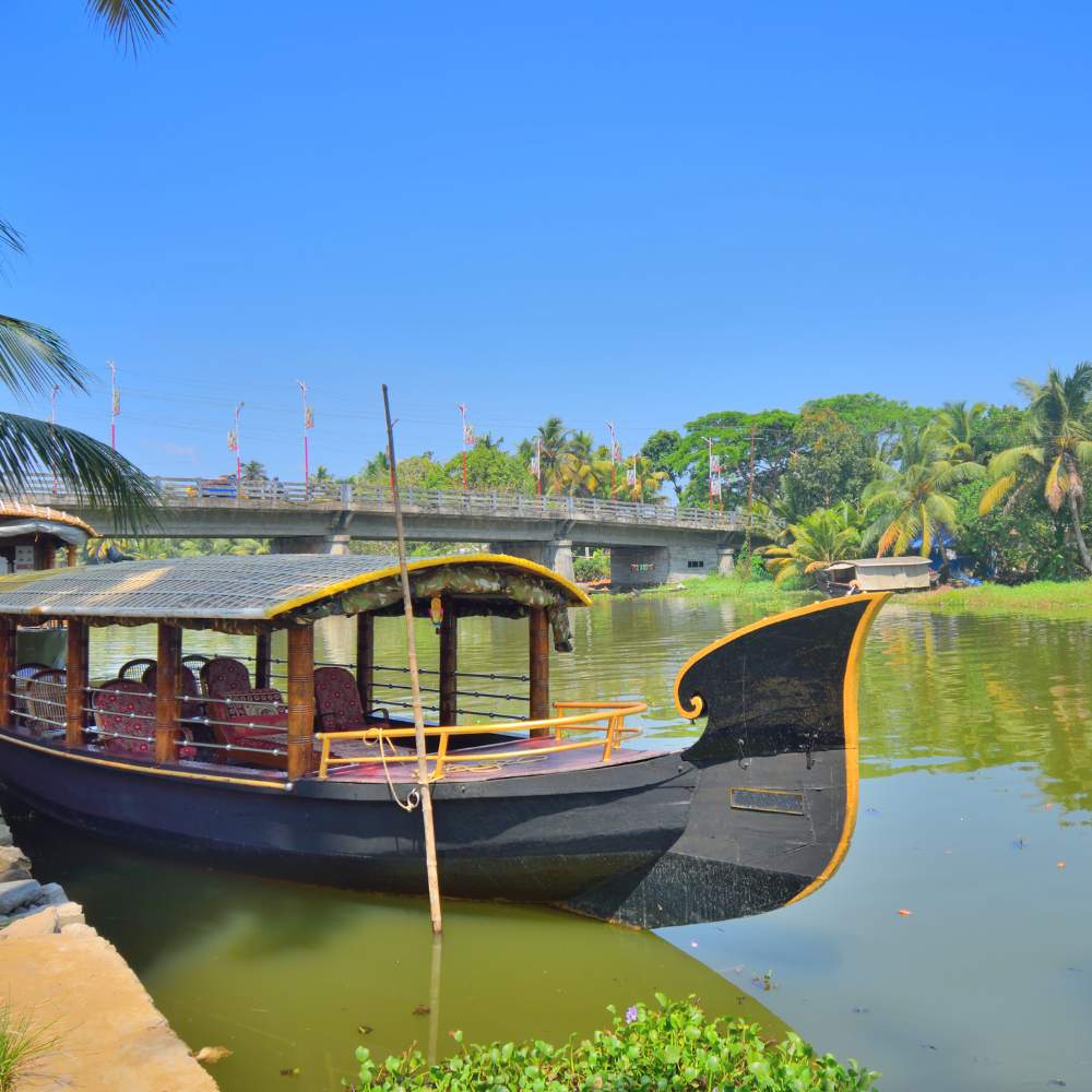 Houseboat Ride on Vembanad Lake