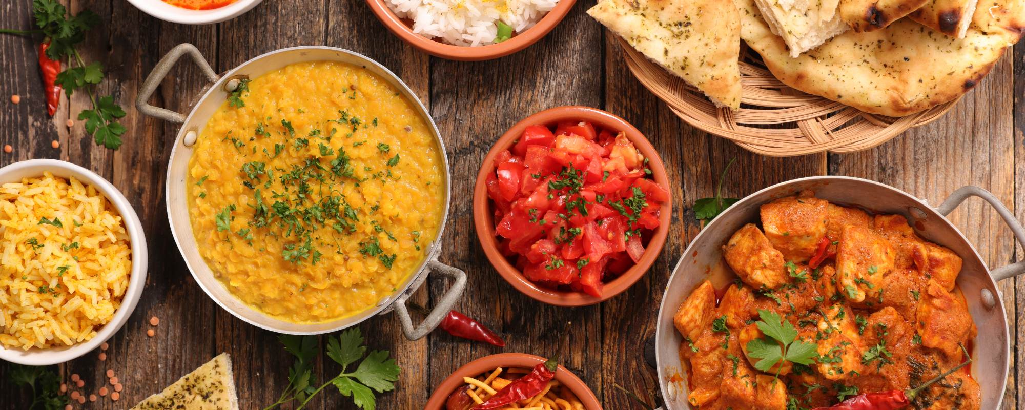 A Culinary Journey Across India: From Royal Kitchens to Street Food Bazaars