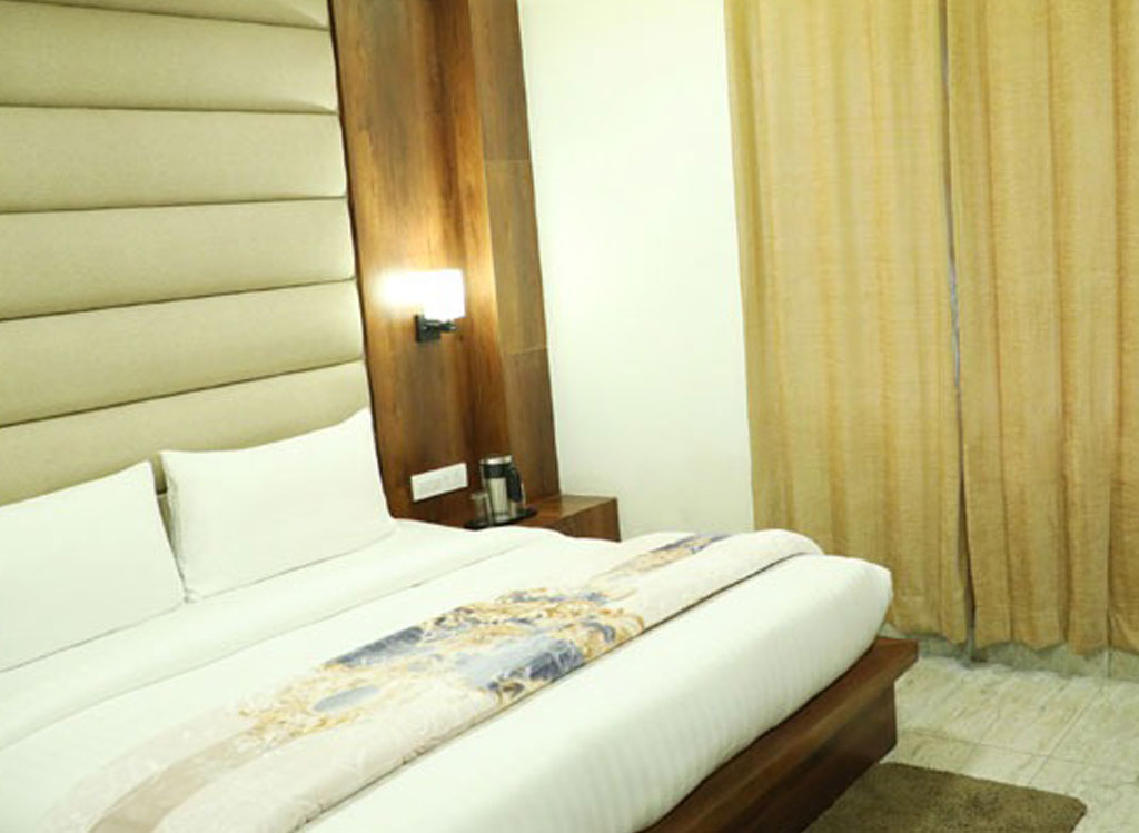 banner79038